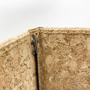 Fournisseur professionnel de couvertures de menu en cuir personnalisées, porte-menu A4 avec bande élastique, menus de restaurant - Product Image 5