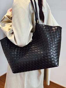 Ladies Fashion Woven Texture Tote <b>Bag</b> Big Capacity Shoulder Handbag With <b>Gold</b> Metal Hardware - Product Image 5