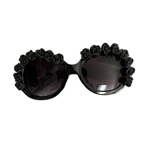 Occhiali da Sole di Lusso, Avanguardisti e Personalizzati con Doppio Cerchio Geometrico e Strass, Occhiali da Sole Divertenti per Feste - Product Image 4