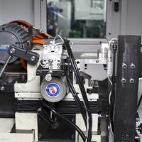 Machine de rectification métallurgique polyvalente verticale à rouleaux CNC de haute précision, entièrement fermée et montée au sol