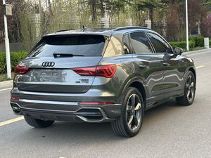 <span class=keywords><strong>Audi</strong></span> Q3 35 TFSI Fashion Sporty Edition 2023 Usata, Grigio e Bianco, Cerchi da 19 Pollici, Bagagliaio Elettrico - Offerta Imperdibile - Product Image 3