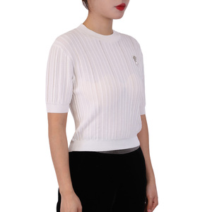 Suéter de manga corta con cuello redondo y Polo personalizado con servicio ODM y OEM Diseño a cuadros a rayas para mujer - Product Image 2