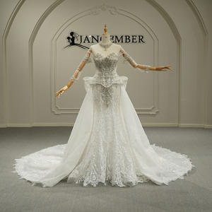 Vestido de Novia Moderno Estilo Sirena con Cristales y Cola Larga, Modelo GT26048, con Flores y Encaje - Product Image 1