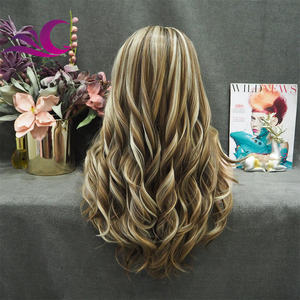 Célébrité burnette couleur mettre en évidence miel blond mélange trois types de couleur fibre résistante à la chaleur synthétique dentelle avant perruque - Product Image 4