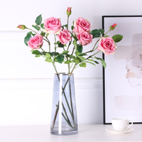 Vente de gros Fleurs artificielles Roses en soie de haute qualité pour la décoration de mariage Roses artificielles avec tige haut de gamme