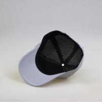 Casquettes Snapback Unisexe Personnalisables OEM en Caoutchouc avec Trous Découpés au Laser et Perforations – Gorras Snapback