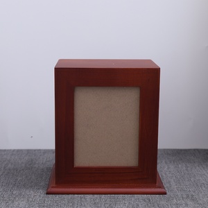 Caixa Memorial Quadrada de Madeira para Cinzas de Animais de Estimação, Multicolorida para Gatos e Cães com Porta-Retrato e Gravação - Product Image 4