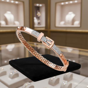 Elegantes Brazaletes Finos de Diseño Kinnova 15 en Oro para Mujer, Brazalete Estiloso, Joyería de Lujo para Uso Diario, Ajustable, Abierto, Regalo - Product Image 2
