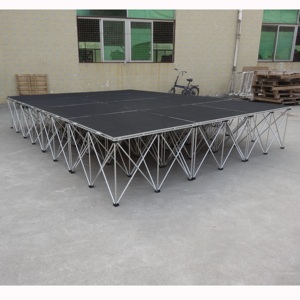 Escenario plegable de aluminio ligero de alto rendimiento para eventos al aire libre - Product Image 2