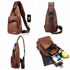 Muestra Gratis, Bolso Bandolera de PU Personalizado con Carga USB, Gran Capacidad, Estilo Casual y Moderno - Product Image 6