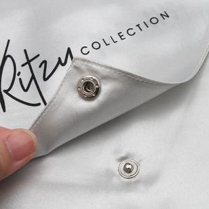 Özel Metal düğme kalın saten elbise saç uzatma ambalaj saklama çantası Logo baskılı lüks zarf ipek saten hediye toz torbası - Product Image 2
