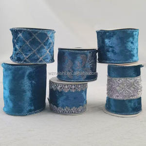 Ruộng băng nhung satin hai mặt, nhiều màu sắc, kiểu dáng đẹp, kích thước 6.3CM và 10CM, có dây, dùng trang trí Giáng sinh - Product Image 5