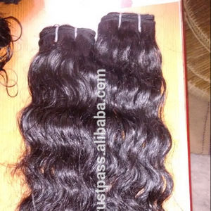 Cabello humano Remy sin procesar de alta calidad que teje cabello Virgen sin desprendimiento con trama única de estilo ondulado todos los colores de la India - Product Image 6