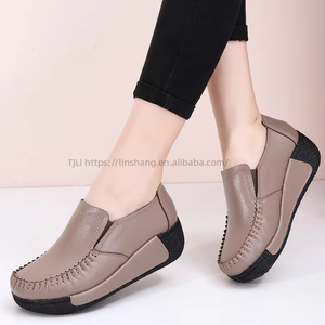Women's Spring Autumn Thick-Soled <b>Shoes</b> Women's Genuine Mid-Heel Mother's <b>Shoes</b> With Wedge Heel for <b>Height</b> <b>Increase</b> - Product Image 3