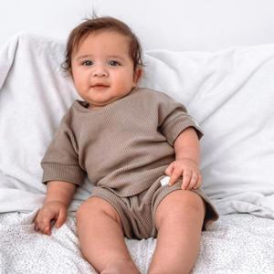 Conjunto de Ropa Personalizada para Bebé Niño y Niña, Estilo Casual, Manga Corta, Tejido Waffle, Verano, Unisex, con Etiqueta - Product Image 5