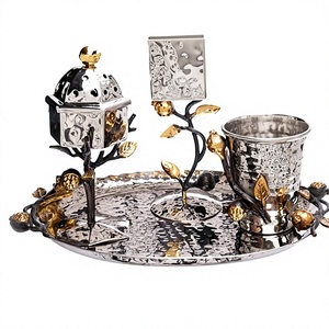 Ensemble d'ustensiles à épices en métal avec motif arbre, finition martelée, récipients à épices durables, écologiques - Product Image 1