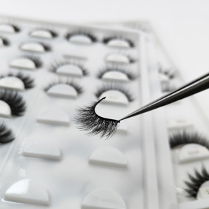 Beauty Products Makeup Faux Mink Lashes Wholesale Natural <strong>Eyelashes</strong> Magnetic <strong>Eyelashes</strong> - Product Image 4