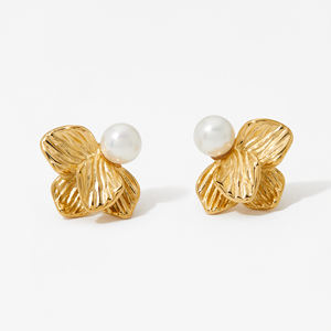 ต่างหูแบบติดหู CLIORO รุ่น Luxury Pearl <span class=keywords><strong>ส</strong></span><span class=keywords><strong>แตน</strong></span><span class=keywords><strong>เล</strong></span><span class=keywords><strong>ส</strong></span>ชุบทอง กันน้ำ ป้องกันการแพ้ แฟชั่นทันสมัยสำหรับผู้หญิง - Product Image 1