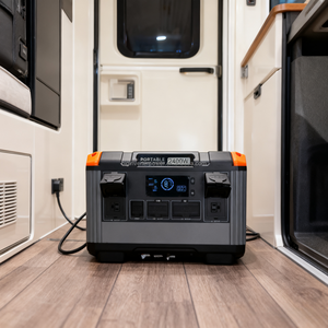 Estación de energía para autocaravanas de 2400W y 2000Wh para uso en autocaravanas y viajes por carretera - Product Image 2