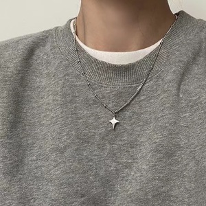 Collana <span class=keywords><strong>Girocollo</strong></span> Trendy con Ciondolo a Stella Traforata, Accessorio Moda per <span class=keywords><strong>Uomo</strong></span> e Donna, Catena per Maglione da Festa - Product Image 3