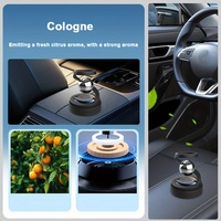 Accessoire de parfum de voiture de haute qualité avec énergie solaire et système de diffusion d'aromathérapie rotatif