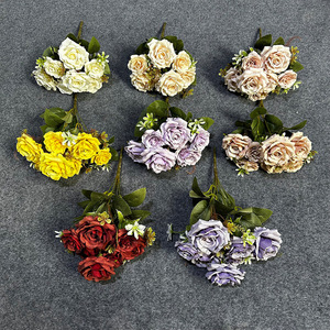 Bouquet de roses artificielles à neuf têtes, fleurs en soie à tige creuse, toucher naturel, décoration de mariage - Product Image 2
