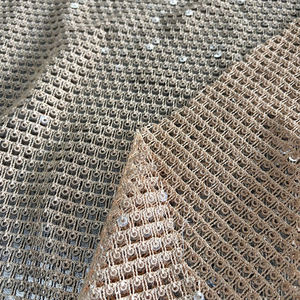 בד רקמה עם פאייטים, טכניקת רקמה חלולה, מסיס במים לחלוטין, איכותי, עבור אופנת קוטור יוקרתית וביגוד אופנה. - Product Image 5