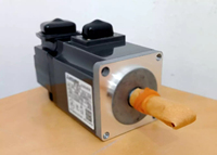 Produit d'origine authentique neuf, servomoteur série HF 100W HF-KP13, garantie d'un an