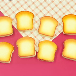 Miniature pain grillé tranche résine flatback cabochon pour album à faire soi-même fabrication de bijoux maison de poupée nourriture charmes - Product Image 3