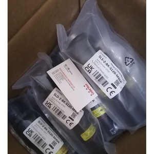 Conector SLD-2-BK-S120-M40A SLS-2-BK-S120-M40A 600V 25A Hembra, Cumple con RoHS, Aprobado en Reino Unido y Canadá - Product Image 1