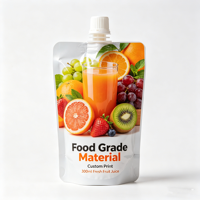 Op maat gemaakte logo-gravure bedrukte staande verpakkingstas voor vloeibare dranken, PE-uitgietzak voor fruitpuree, wodka, whisky, mineraalwater