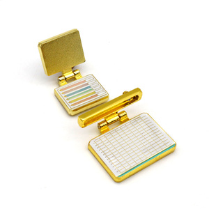 Huy Hiệu Ghim Ve Áo Bản Lề Gấp Gọn Âm Nhạc Bằng Hợp Kim Kẽm Thiết Kế Tùy Chỉnh Bản Lề Nhân Vật Hoạt Hình Hình Bảng Điều Khiển Trò Chơi Ghim Tráng Men - Product Image 6