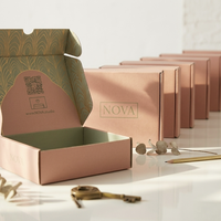 Boîtes d'expédition en carton ondulé avec logo personnalisé, esthétique luxueuse, écologiques, pour l'emballage d'abonnements de petites entreprises