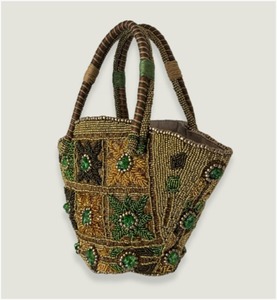 Sac à main de luxe fait main par un fournisseur indien, orné de perles et brodé, pour femme, idéal pour les événements spéciaux, disponible à la vente - Product Image 5