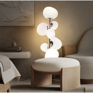 Lámpara de Pie LED de Siete Cabezas, Cuerpo de Hierro Creativo con Luz Ambiental Acrílica para Sala de Estar, Sofá y Iluminación Decorativa Junto a la Cama - Product Image 5