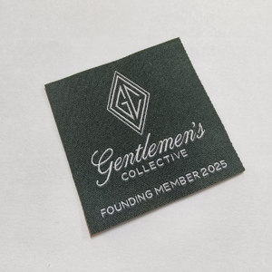 Étiquettes textiles personnalisées YH-BL-W001 en tissu noir pour vêtements, étiquettes thermiques à code-barres pour soins de la peau, étiquettes privées pour vêtements - Product Image 1