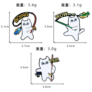 3 スタイルのかわいい白い小さな幸運の猫釣りブローチ絶妙な金属合金バッジ衣類バックパック装飾パーティーのギフト用 - Product Image 4