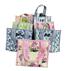 Mini sac fourre-tout matelassé en coton fait main pour femme avec chaînes, fermeture ouverte, résistant à l'eau, sac de transport estival - Product Image 1