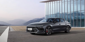 Giá rẻ sử dụng xe tay phải lái xe ô tô bán buôn Trung Quốc điện Hyundai Sonata 2018 xe năng lượng mới xe ô tô mới <span class=keywords><strong>2025</strong></span> - Product Image 5