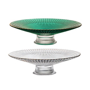 Bandeja Base <span class=keywords><strong>de</strong></span> Cristal Soplado a Mano Personalizada con Diseño <span class=keywords><strong>de</strong></span> Cielo Estrellado y Borde Dorado, Diseño Moderno y Lujoso para Frutos Secos, Dulces y Uso en la Sala <span class=keywords><strong>de</strong></span> Estar - Product Image 1