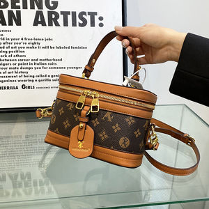 กระเป๋าถือลำลองสำหรับผู้หญิง ทนทาน พกพาสะดวก ทำจากวัสดุ PU พร้อมซิปปิด ซับในโพลีเอสเตอร์ สายสะพายไหล่ทรงกล่อง - Product Image 2