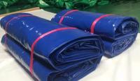 Tissu de bâche TAK 610 g/m² 100 % polyester tissé, enduit PVC, résistant aux UV, ignifuge, imperméable et respirant pour tentes d'extérieur