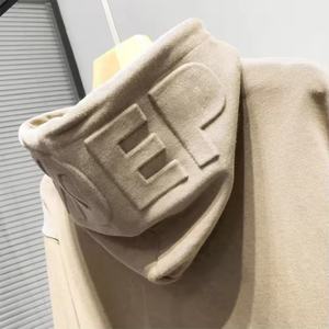 Sweat-shirt personnalisé gaufré de haute qualité, sweats à capuche surdimensionnés blancs vierges pour hommes, sweats à capuche gaufrés pour hommes, sweats à capuche unis à impression en relief - Product Image 3