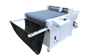 Promotion : Traceur de découpe 130x130cm avec pompe à vide intégrée, 2 couteaux à plier et 3 lames de découpe de motifs