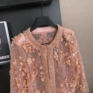 Abbigliamento da donna da donna con perline per unghie alla moda di lusso leggero ricamato corto e sottile - Product Image 6