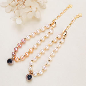 Bracelet de perles d'eau douce en forme de cœur de sucre pour fille, pendentif Xiaolongbao, bijoux charmants - Product Image 1