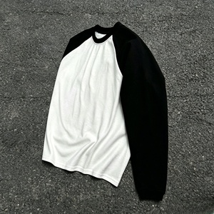 Men's White Body Black Sleeve Long Sleeve Crew Neck T-Shirt Solid Color Casual Knitted <b>Top</b> - Product Image 2