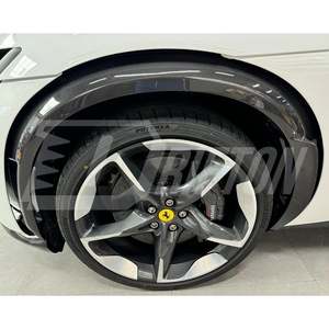 Pour les fusées de roues en fibre de carbone sèche Ferrari Purosangue FUV - Product Image 1