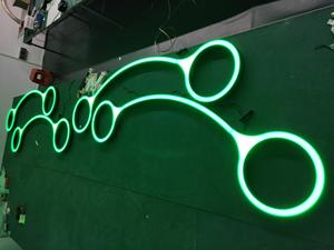 Luminaire suspendu LED HLINEA <span class=keywords><strong>Aquarius</strong></span> Series pour la maison et le bureau - Couleur personnalisable, indice de protection IP65, température de couleur 1800-6500K - Product Image 3