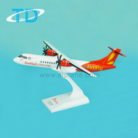 Modelo de Avión Firefiy ATR72-500 Escala 1/100 27cm, Diseño Personalizado, Hecho a Mano, Moldeado por Inyección en ABS, Logotipo Personalizable para Proyectos